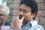 Irrfan Khan on location of film Pranam Walkum in Filmcity, Mumbai on 29th Dec 2011 (47).JPG
